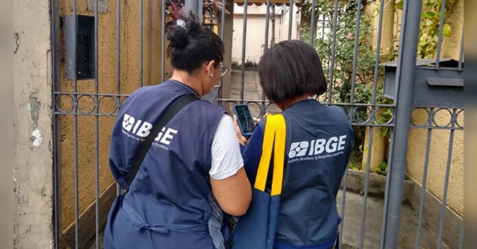 O IBGE prorrogou as inscrições do concurso com mais de 8 mil vagas até o dia 9 de julho. As vagas temporárias pagam até R$ 4 mil. Foto: Helena Pontes / Agência IBGE